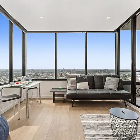 Sunshine Cbd Apt With Stunning Views Plus Pool Melbourne Exterior photo